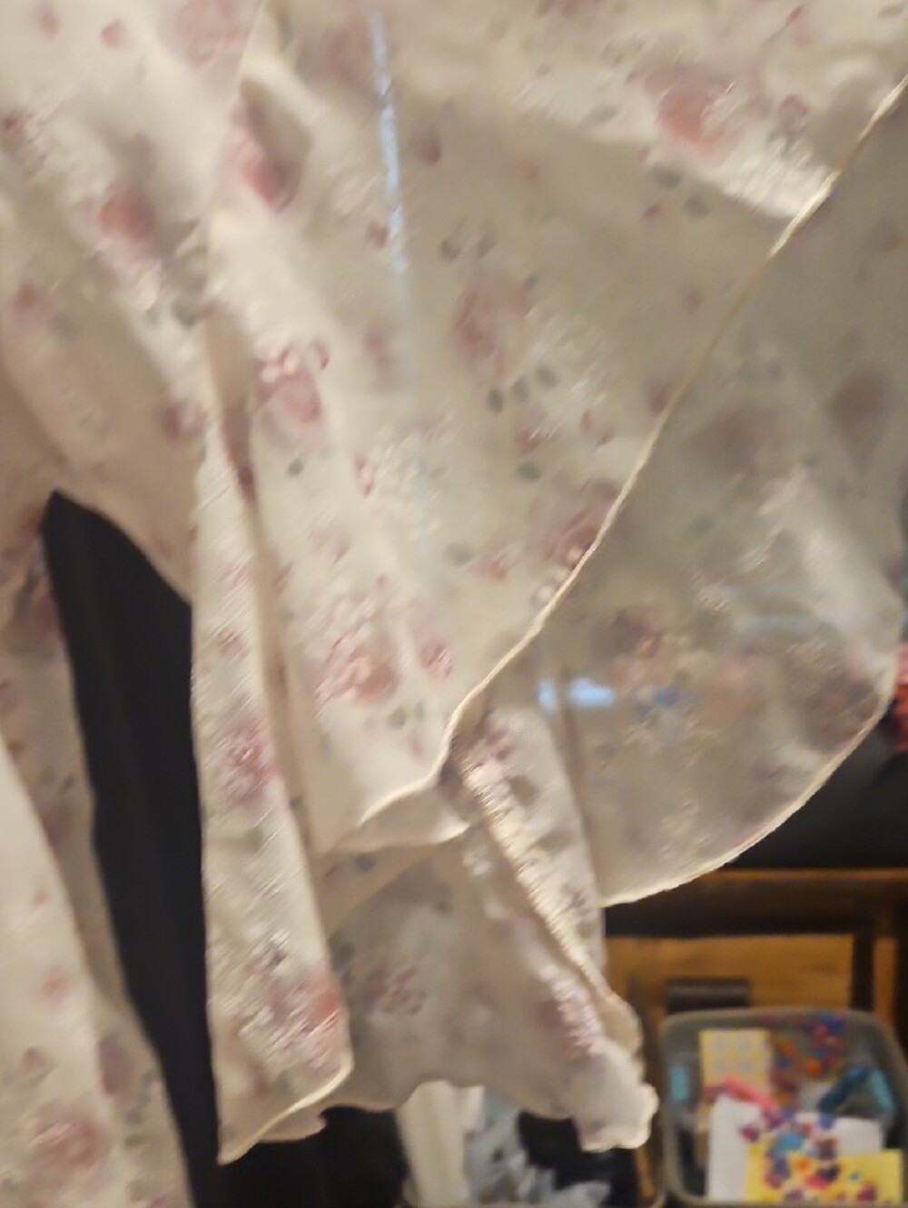 Light Pink Floral Peasant Blouse - Picture 5 of 7